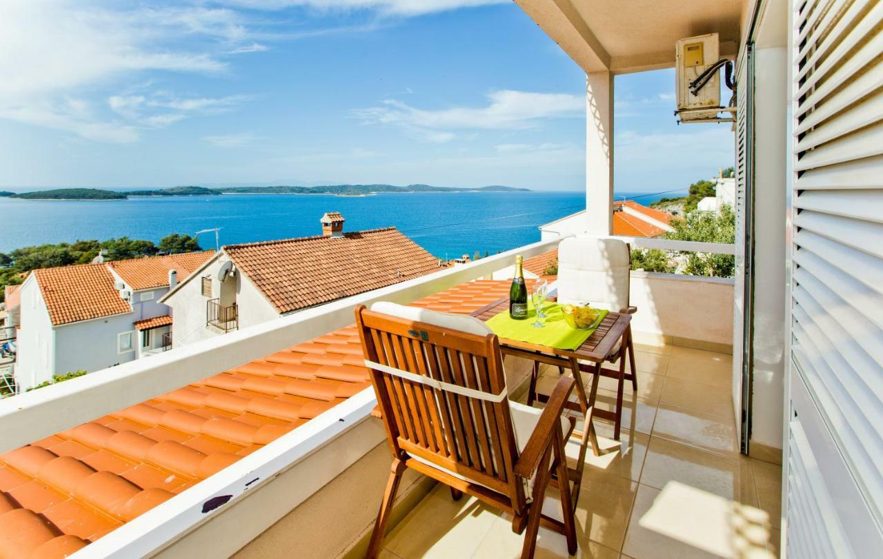 Apartments Tatjana Dominis Hvar Town Eksteriør billede
